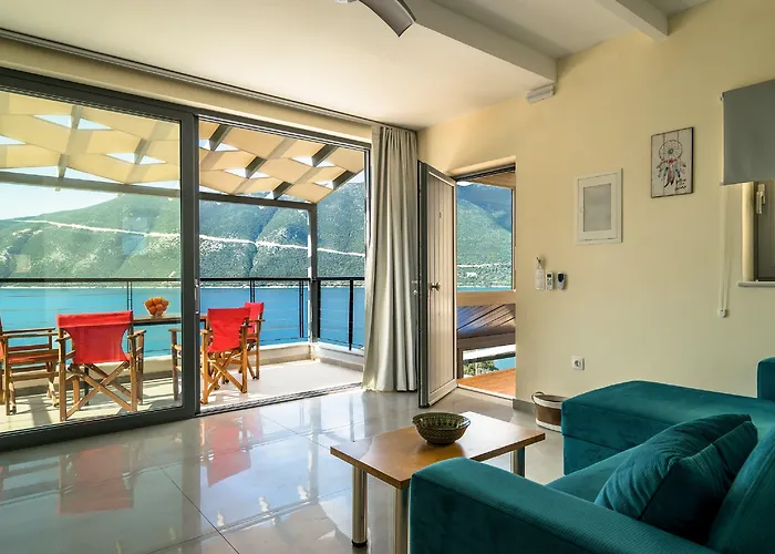 Sappho Boutique * Vasiliki (Lefkada)